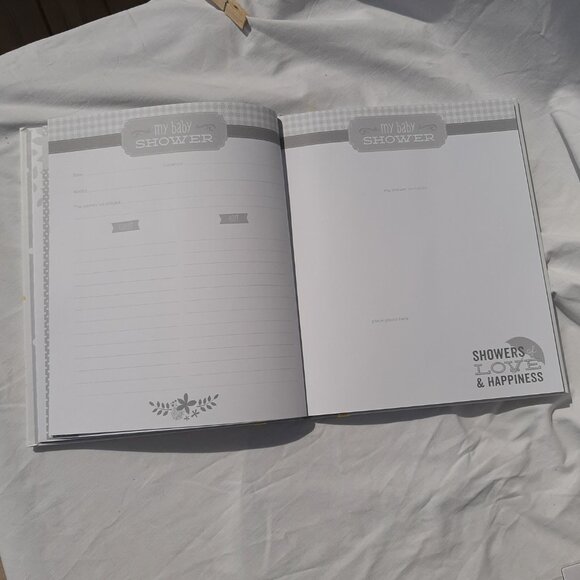 Little Blossoms by  0-5 Year Baby Memory Book with Ink Pad 11" x 9" - Picture 9 of 16